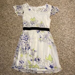 White floral dress new without tags